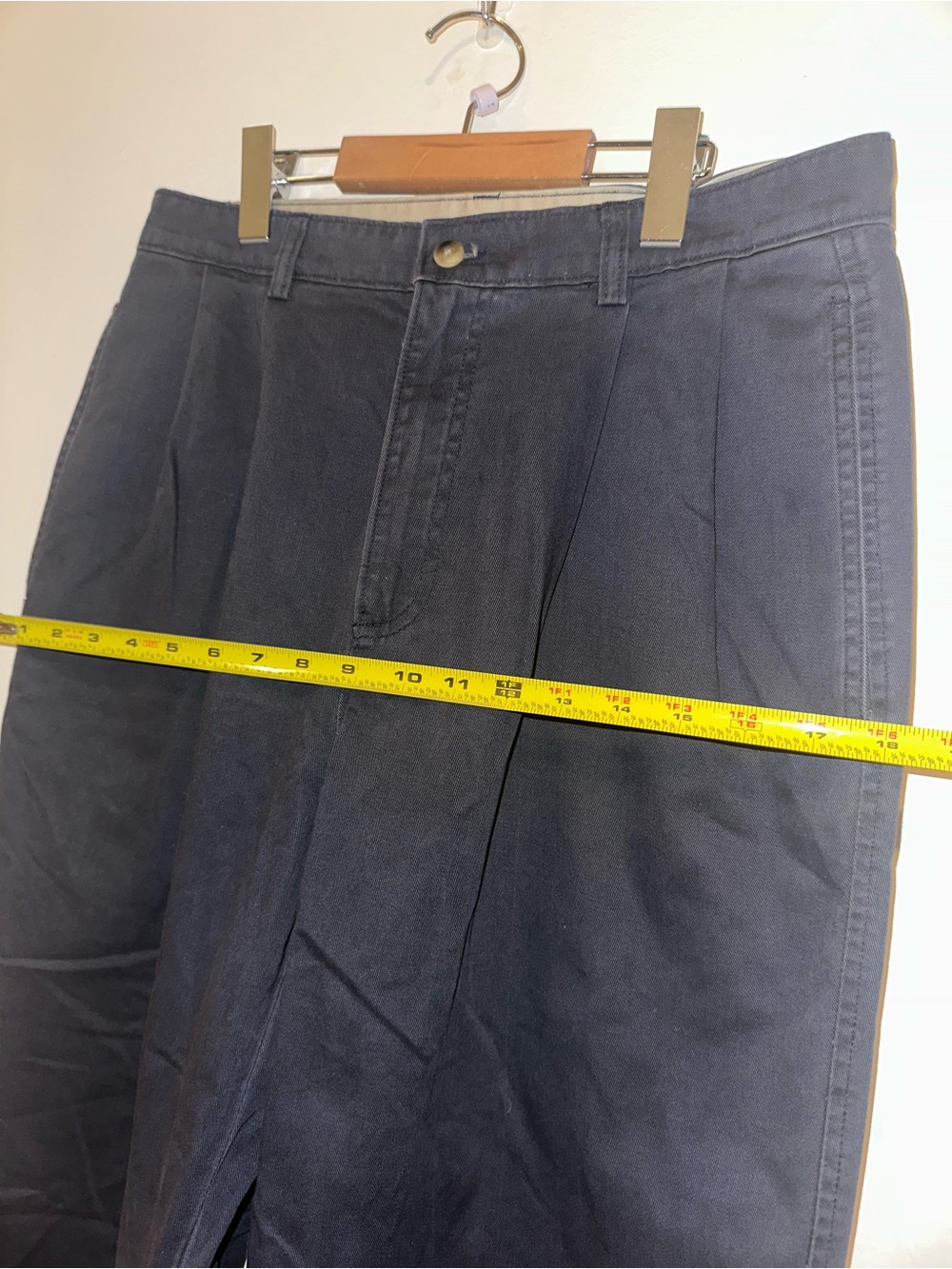 Vintage pleated men’s navy chinos - Picture 12 of 13